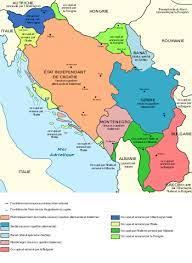 ≪dans la nuit du noel orthodoxe, nuit je confirme personnellement cette version des faits qui accrédite une hypothèse beaucoup plus basse de l'ampleur du massacre pour une raison bien. Yougoslavie Wikipedia