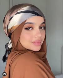 Faiza Rasheed Khan (faizarasheedkhan)