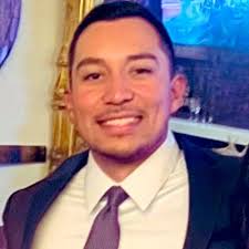 Rocky Reyes (@_CoachROCK_)