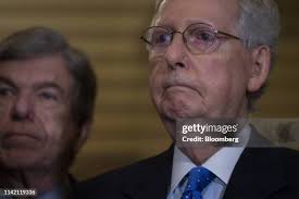 30 Melissa Mueller Photos & High Res Pictures