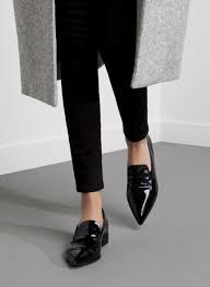 Ozlem Atabay Adli Kullanicinin Pabuc Panosundaki Pin Minimalist Moda Moda Moda Stilleri