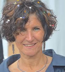 Emilia Caputo's Instagram, Twitter & Facebook