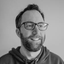 Today I have finally qualified as an ICAEW chartered accountant. Deciding 