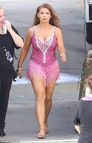 On the season 21 finale, the couple beat out contenders nick carter & sharna burgess and alek skarlatos &lindsay arnold to take home the coveted mirrorball trophy. Bindi Irwin In Legal Trouble With Dancing With The Stars Pakistan Today