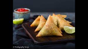 Mapishi ya bajiamahitaji:1 & 1/2 cup pojo1 tsp curry powdersalt to taste1 tsp garlic paste 1/2 tsp ginger paste 1 chopped onion 2 green chillies 2 to 3 tbsp. Ndengu Samosa Green Grams Samosa Pika Chakula