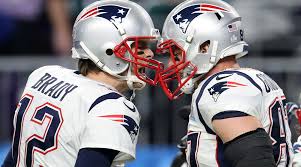 Yes, rob gronkowski caught passes from tom brady during a private workout in california. Rob Gronkowski Trade Proves Buccaneers Are The Tom Brady Show Sports Illustrated