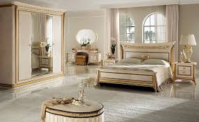 Habitaciones de matrimonio de lujo. Dormitorio De Lujo Clasico De Villas Y Hoteles Idfdesign