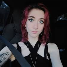 Hannah Marie Wolfe (@wolfewav)