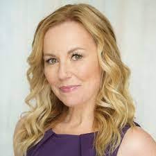 Amanda Nitsche's Instagram, Twitter & Facebook