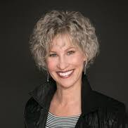 Gwyn Tash's Instagram, Twitter & Facebook