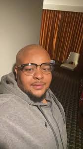 Demetrius Mathis's Instagram, Twitter & Facebook