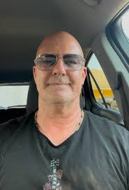 Cooler weather this morning, it's crisp 🥶🥶.. I like it though. I'm a cool  weather person ❄️