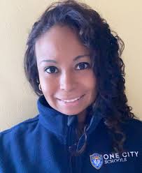 Isabel Perea Martinez takes