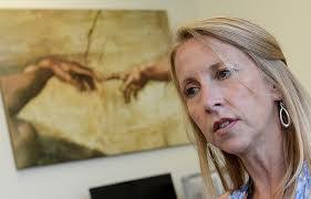 Laurie Craft's Instagram, Twitter & Facebook