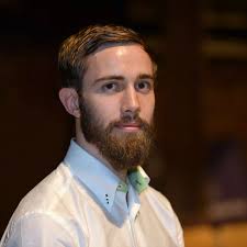 Junior doctors say new Government contracts will 'put patient's lives at  risk' and will 'slash salaries'