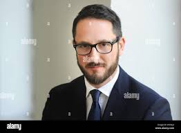 Munich, Germany. 27th Apr, 2015. former prisoners of Dachau concentration  camp Ben Lesser (l-r), Ernest Gross and Joshua Kaufman and former US  soldiers Donald Greenbaum and Herman Cohn, stand next to each