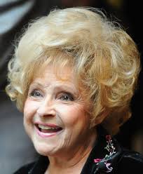 Pin van Rhonda Marks op Brenda lee