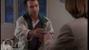 The daughter in the disney channel classic my date with the president's daughter is just awful. Hollywood Movie My Date With The President S Daughter 1998