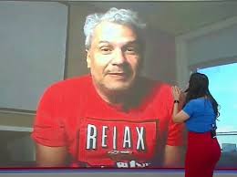 Ver las letras de sikera junior y escuchar alerta nacional, bicuda na cara do cão, ele morreu, ele queima, flexiona o boga y más canciones! Sikera Jr Chora Expoe Doenca E Recado De Esposa De Bolsonaro Vaza