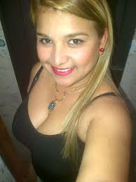 Verónica Aparicio (@shirleyedisami)