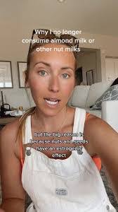 Casey Beason's Instagram, Twitter & Facebook