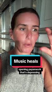 Mel Robbins my hero dropping bombs music will help #divorce #divorcea...