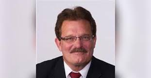 Michael Raymond "Mike" Hull Obituary