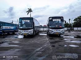 Apalagi jika menyupir sendiri menggunakan mobil pribadi tentu saja cukup lelah di perjalanan dengan rentan waktu cukup lama. Jadwal Bis Tasikmalaya Sukabumi Bus Budiman