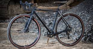 Das Gravel Bike Ns Rag Der Polnischen Firma Im Lifecycle Test In 2020 Rennrad Reifen Fahrstil Radfahren