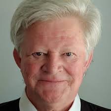 L'Ordre des chiropraticiens fait plier un de ses membres, complotiste