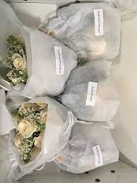 Sam's club has a lot more options than costco does and the styles cover everything from formal and traditional to way more rustic. Sam S Club Flowers Bulk Wedding Flowers Ourkindofcrazy