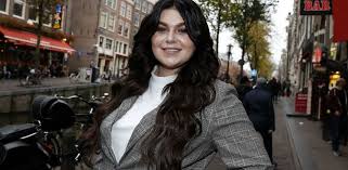 Select from premium roxeanne hazes of the highest quality. Roxeanne Hazes Heeft Een Gloednieuw En Gewaagd Kapsel Story