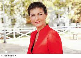 Sie entwickelt ein programm, mit dem linke politik wieder mehrheitsfähig werden kann. Die Selbstgerechten Ein Buch Von Sahra Wagenknecht Campus Verlag
