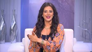 ‫مشروبات بسيطة لسد الشهية | هي وبس - YouTube‬‎