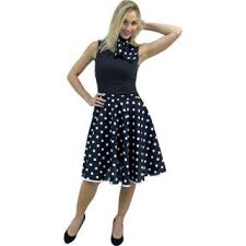 Jupe pentagone extensible à pois noir 56% rayon, 26% nylon, 15% polyester, 3% spandex laver à la main à l'eau froide ne pas javelliser sécher à plat ne pas repasser fabriqué au québec. Deguisement 50 S Jupe A Pois Mega Fete