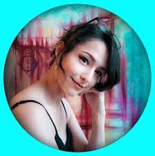 April Cendejas's Instagram, Twitter & Facebook