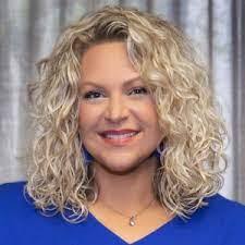 Tracy Stephenson's Instagram, Twitter & Facebook