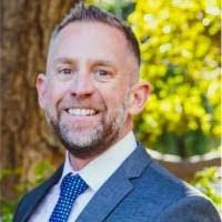 Jeffrey Roach's Instagram, Twitter & Facebook