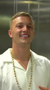 It's a game changer, AT3 Coloured Natural Style Zirconia for Dear Brandon.  He can take amazing selfies as much as he can now💎🦷#atteliadent #zirconia