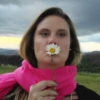 30+ perfis com “Bruner”