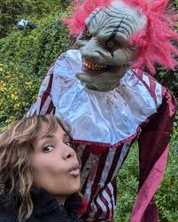 Clowning around before Halloween Weekend 😉