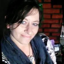 Paula Raney's Instagram, Twitter & Facebook