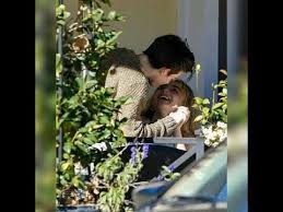 Sabrina Carpenter And Griffin Gluck Youtube Sabrina Carpenter Sabrina Carpenter Boyfriend Griffin Gluck