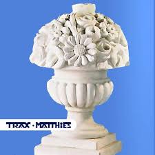 Zaunpfeiler Torpfeiler Zaunsaulen Aus Beton Pfeiler Pfeileraufsatz Zaun Toreinfahrt Gartengestaltung Ideen