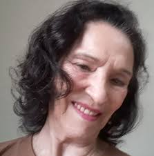 Today I had the opportunity 😃 to learn more about the culture in Ecuador  that you have surely heard about this culture in Ecuador in the culture,  painting their faces means strength