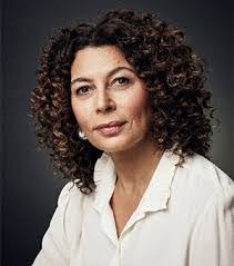 Dona Langley's Instagram, Twitter & Facebook