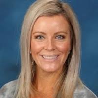 Lisa Brunelle's Instagram, Twitter & Facebook