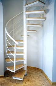 Escada Caracol De Ferro Tira Duvida Circular Stairs Tiny House Stairs Stair Railing Design