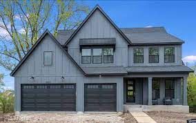 I am leaning towards all white with darker decks, doors, beams. Pin On Exterior Elevation