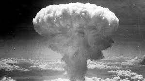 Lady on a train august 3, 1945. August 6 1945 The Day The World Changed Forever Euronews
